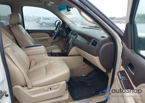 2011 GMC Yukon Xl 1500 Denali z USA, uszkodzony, nr VIN 1GKS2MEF5BR178383